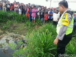Mayat Tak Beridentitas Mengambang di Kubangan Pacuan Kuda Blitar