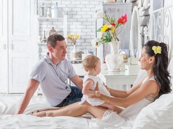 3 Cara Menyiasati Ehem Tetap Bergairah Setelah Memiliki Anak