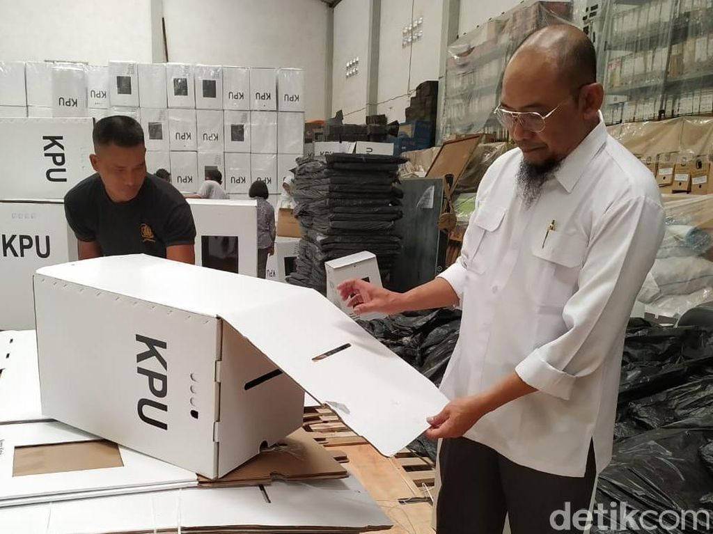 58 Kotak Suara Rusak, KPU Surakarta Segera Lapor ke Pusat 58 Kotak Suara Rusak, KPU Surakarta Segera Lapor ke Pusat