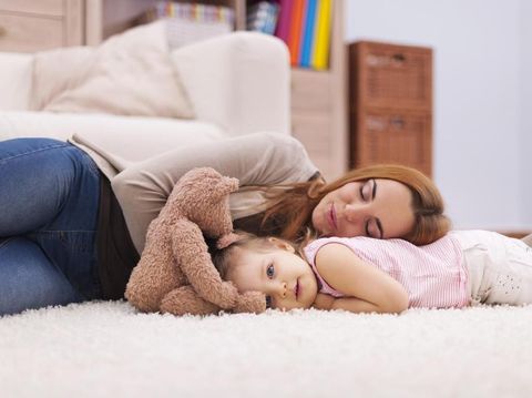 Bunda, Simak 4 Cara Mencegah Ngantuk Setelah Makan