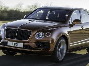 Bentley Tantang Lamborghini Urus Rebut Gelar SUV Tercepat di Dunia Bentley Tantang Lamborghini Urus Rebut Gelar SUV Tercepat di Dunia