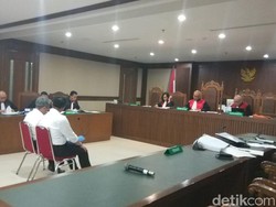 Dirjen Kemenkeu Jelaskan Pengawasan DOKA di Sidang Staf Irwandi