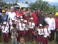 Temukan Jembatan Rusak, Mendes Ajak Bupati Seluma Lapor Kemenhub