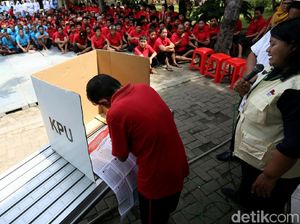 KPU Pangandaran Pastikan Disabilitas Dapat Hak Pilih yang Sama KPU Pangandaran Pastikan Disabilitas Dapat Hak Pilih yang Sama