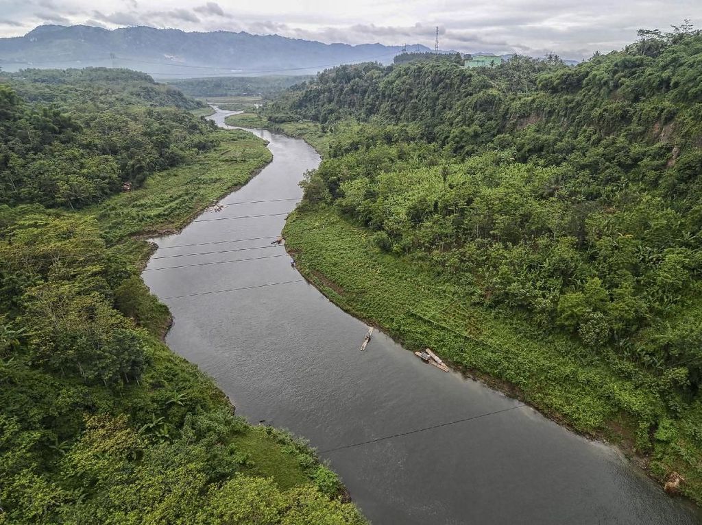 Restorasi Sungai Citarum untuk Akses Air Universal