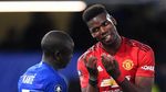 Pelukan Hangat Pogba-Kante di Laga Panas Chelsea vs MU