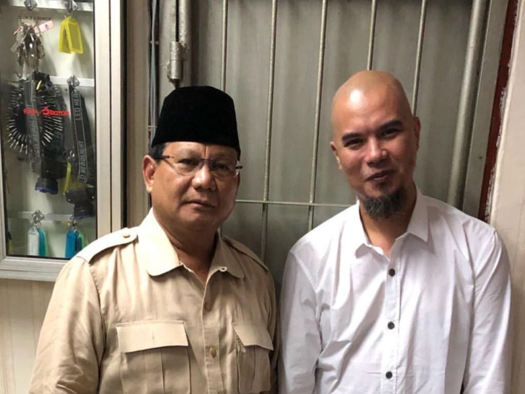Dari London, El Perlihatkan Tawa Prabowo dan Ahmad Dhani di Rutan Dari London, El Perlihatkan Tawa Prabowo dan Ahmad Dhani di Rutan