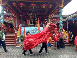 Barongsai dan Baleganjur Ramaikan Cap Go Meh di Bali
