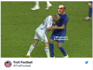 Chelsea Disingkirkan MU, Sarri Ditanduk Zidane