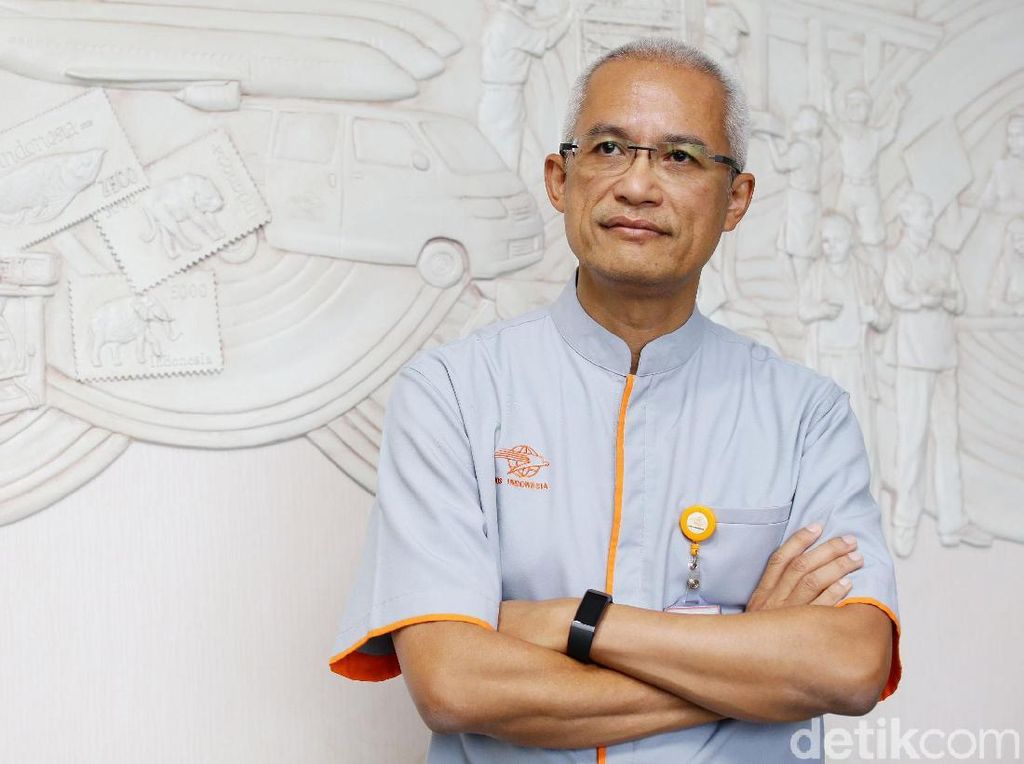 Cerita Gilarsi Pulang Kampung Demi Bangkitkan Pos Indonesia Cerita Gilarsi Pulang Kampung Demi Bangkitkan Pos Indonesia