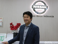 Xpander Bisa Terjual 6.000 Unit/Bulan, Livina Berapa?