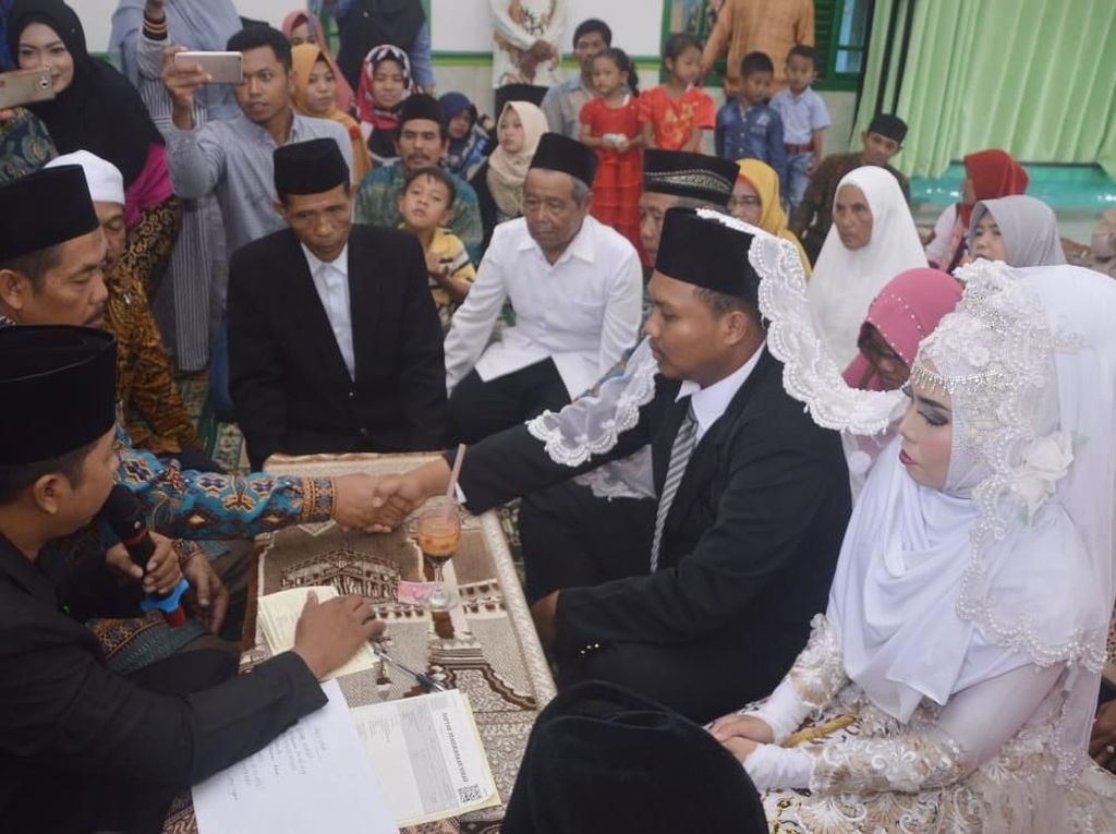 Mengharukan, Ini Alasan Pengantin Perempuan Minta Maskawin Es Cendol Mengharukan, Ini Alasan Pengantin Perempuan Minta Maskawin Es Cendol