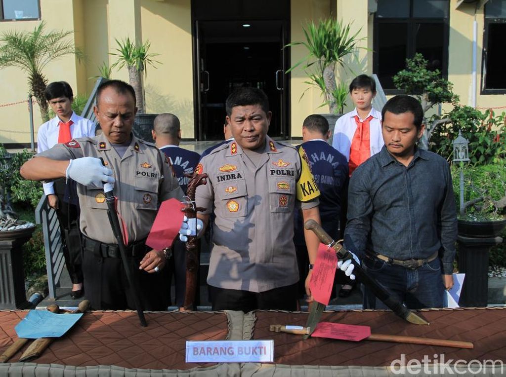 Pasca-Video Ancaman Tawuran Viral, Polisi Pastikan Majalaya Kondusif Pasca-Video Ancaman Tawuran Viral, Polisi Pastikan Majalaya Kondusif