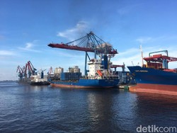 Pelindo II Sebut Tak Ada Larangan Kapal Bersandar di Tanjung Priok