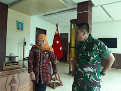 TNI Manunggal Membangun Desa Jadi  Perhatian Khofifah