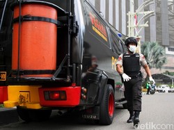 Tim Gegana Turun Tangan Periksa Ledakan Mal Taman Anggrek