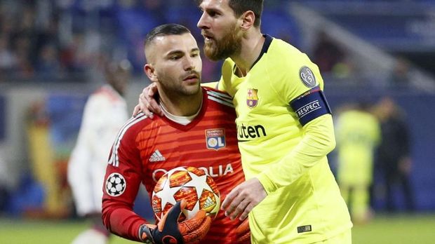 Lionel Messi diharapkan Barcelona untuk bisa menembus pertahanan Lyon.