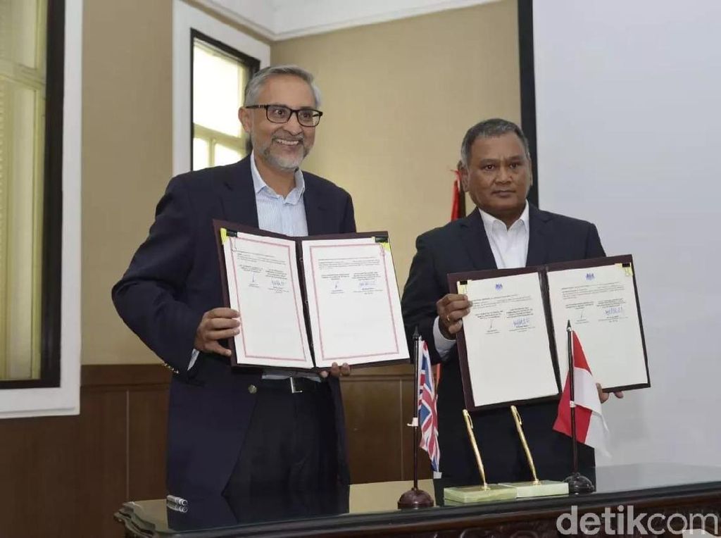 Inggris Kucurkan Rp 270 M Pacu Energi Terbarukan di RI Inggris Kucurkan Rp 270 M Pacu Energi Terbarukan di RI