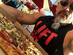 Ini Pola Makan Binaragawan 55 Tahun Master Roshi, Nhon Ly