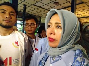 Nur Asia Uno Ajak Milenial Tidak Golput dan Emak-emak Jaga TPS Nur Asia Uno Ajak Milenial Tidak Golput dan Emak-emak Jaga TPS