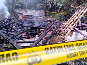 Barang Bukti Bunuh Diri Hangus, Polisi Visum Jasad Sekeluarga di Sukabumi