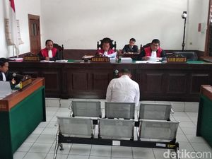 Suap Kalapas Sukamiskin, Fahmi Suami Inneke Dituntut 5 Tahun Bui Suap Kalapas Sukamiskin, Fahmi Suami Inneke Dituntut 5 Tahun Bui