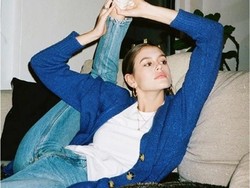 Cari Inspirasi Foto? Yuk Sontek Ragam Pose yang Jadi Viral Ini