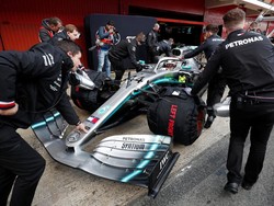 Hamilton Enggan Sesumbar soal Titel F1 Keenamnya