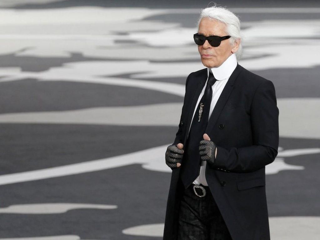 Biografi Tak Biasa dari Sosok Karl Lagerfeld Rilis 2021 Biografi Tak Biasa dari Sosok Karl Lagerfeld Rilis 2021