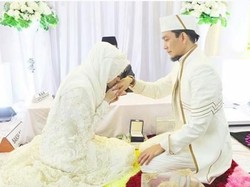 Hijrah dari Girlband, Sindy eks Princess Langsung Menikah