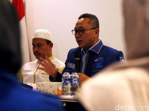 Diundang Munajad 212, Zulhas: Berdoa Dapat Pemimpin Harapan Rakyat Diundang Munajad 212, Zulhas: Berdoa Dapat Pemimpin Harapan Rakyat