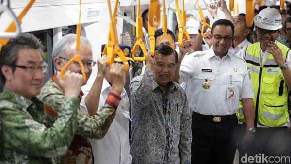 Giliran JK Jajal MRT