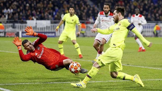 Barcelona gagal mencetak gol di markas Lyon.