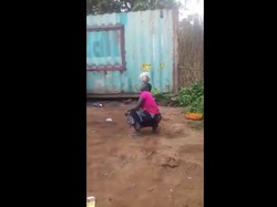 Viral Video Wanita Afrika Juggling Bola yang Dipuji Donald Trump