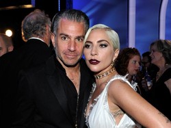 Batal Tunangan, Lady Gaga Murung Terus saat Liburan