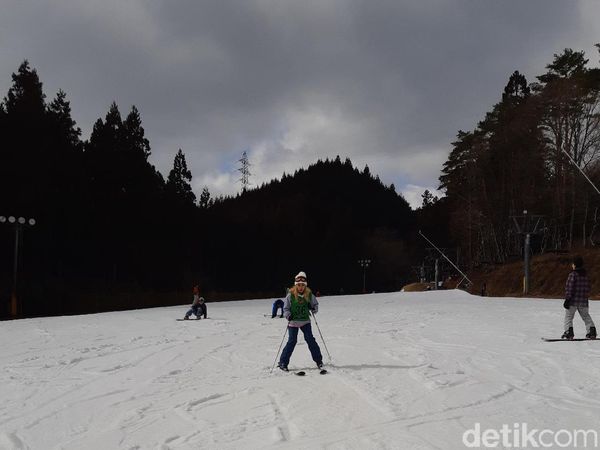 Foto: Rekomendasi Tempat Bermain Ski di Hiroshima