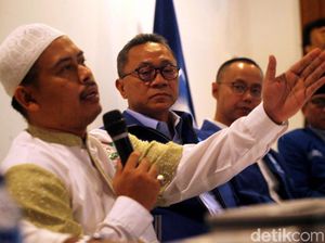 Slamet Maarif Pastikan Hadiri Munajat 212 Slamet Maarif Pastikan Hadiri Munajat 212