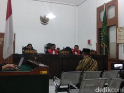 Penyuap Bupati Cirebon Divonis 1 Tahun Bui