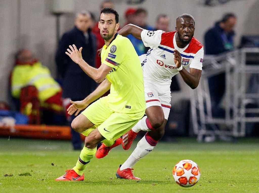 Ndombele Selangkah Lagi Jadi Rekrutan Termahal Tottenham? Ndombele Selangkah Lagi Jadi Rekrutan Termahal Tottenham?