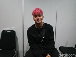 Pacari Selebgram Cantik, Rizky Febian Bantah Perusak Hubungan Orang Pacari Selebgram Cantik, Rizky Febian Bantah Perusak Hubungan Orang