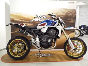 Modif Keren Honda CB1000R