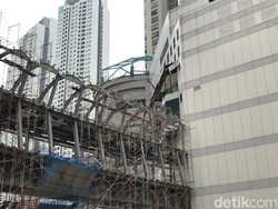 Pengunjung Sempat Dievakuasi dari Mal Taman Anggrek Usai Ledakan
