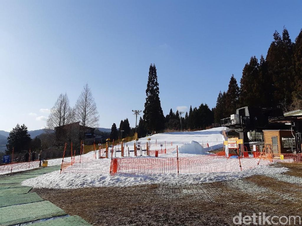 Tempat Main Ski di Hiroshima yang Mesti Kamu Coba