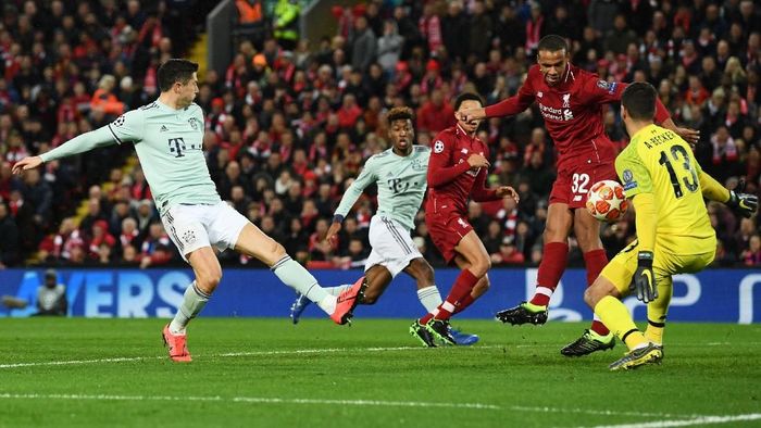 Liverpool vs Bayern Munich imbang 0-0 di babak pertama. (Foto: Stu Forster/Getty Images) Liverpool vs Bayern Munich imbang 0-0 di babak pertama. (Foto: Stu Forster/Getty Images)