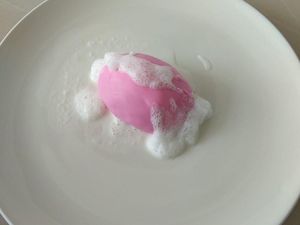 Netizen Ini Bikin Sabun Molecular Gastronomy yang Enak dan Aman Dimakan