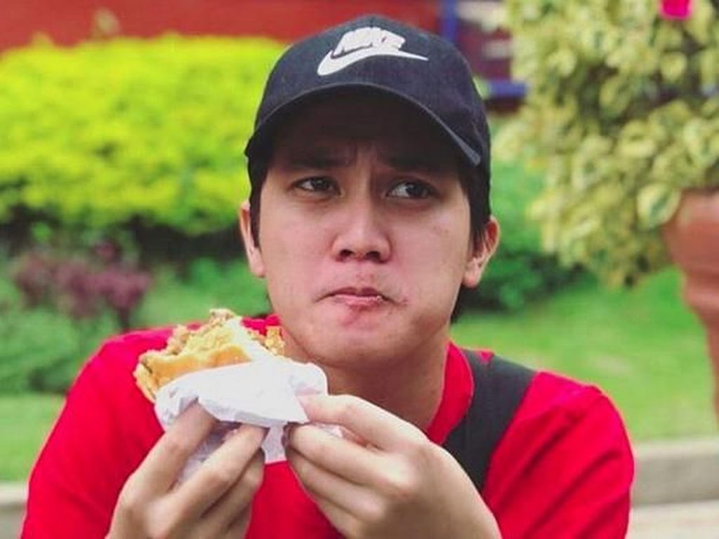 Ranza Ferdian dan 3 Sosoknya yang Meninggal karena Kelenjar Getah Bening Ranza Ferdian dan 3 Sosoknya yang Meninggal karena Kelenjar Getah Bening
