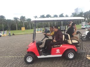 Naik Mobil Golf, Wakapolda Tinjau Lokasi Munajat 212 Naik Mobil Golf, Wakapolda Tinjau Lokasi Munajat 212