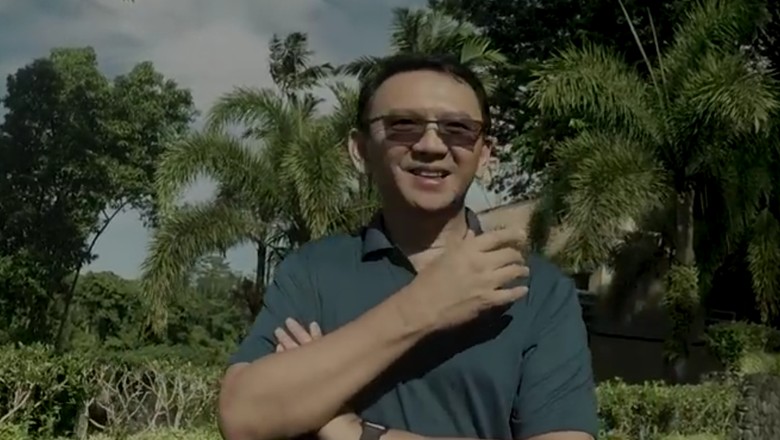 Ahok: Gubernurnya Pintar Ngomong, Pergub Aku Bisa untuk IMB Tanpa Perda Ahok: Gubernurnya Pintar Ngomong, Pergub Aku Bisa untuk IMB Tanpa Perda