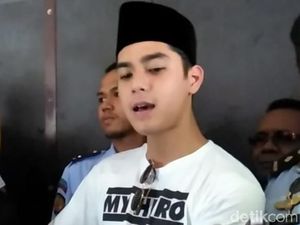 Ditanya Soal Pandangan Politik, Al Ghazali Ngaku Netral Ditanya Soal Pandangan Politik, Al Ghazali Ngaku Netral