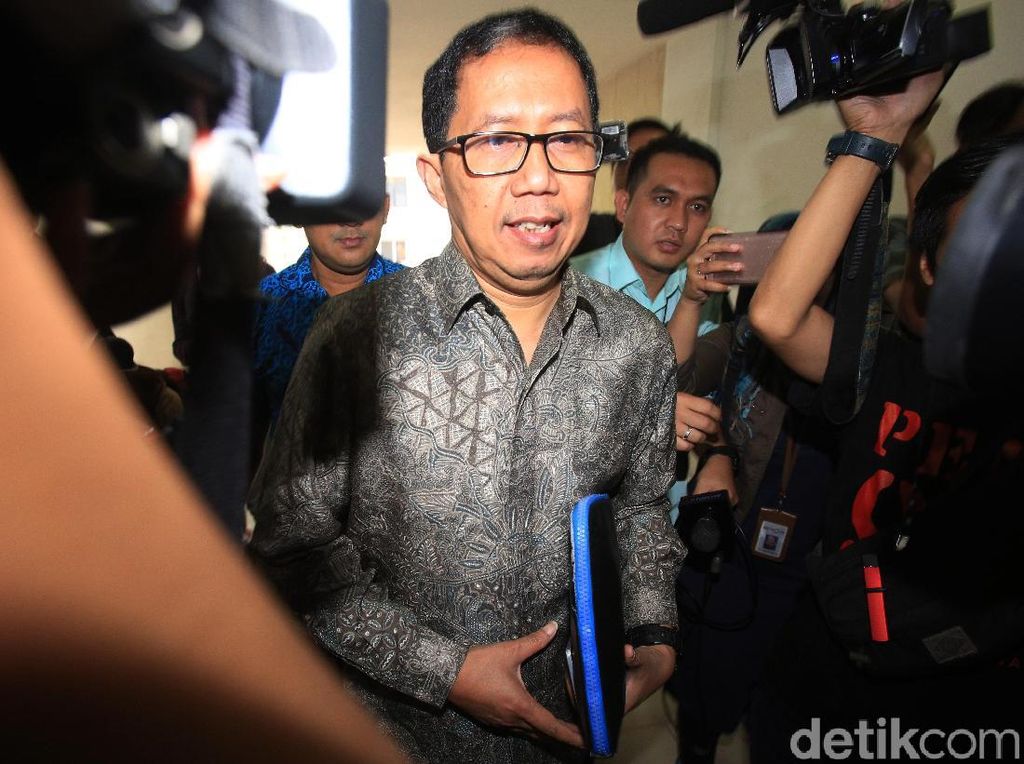 Polisi Targetkan Berkas Joko Driyono Dilimpahkan ke Jaksa Pekan Depan Polisi Targetkan Berkas Joko Driyono Dilimpahkan ke Jaksa Pekan Depan